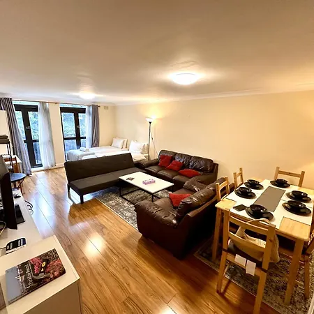 Rxp London Apartment Exterior photo